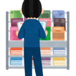 コンビニで立ち読みする男